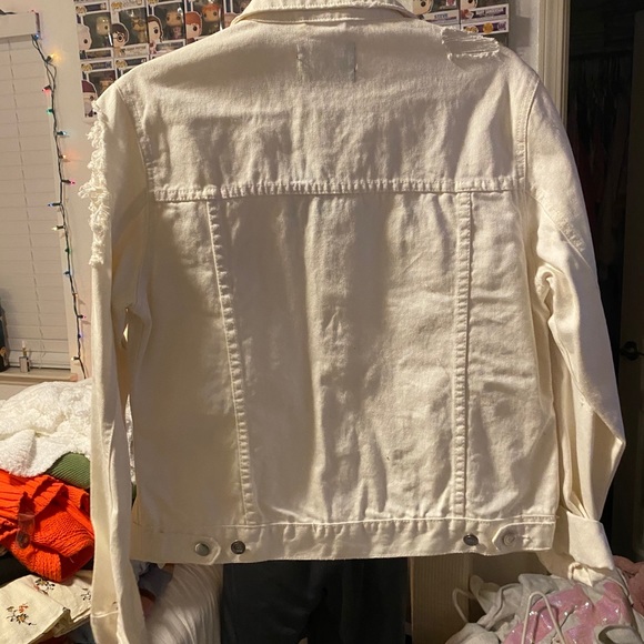 White denim jacket - Picture 2 of 2